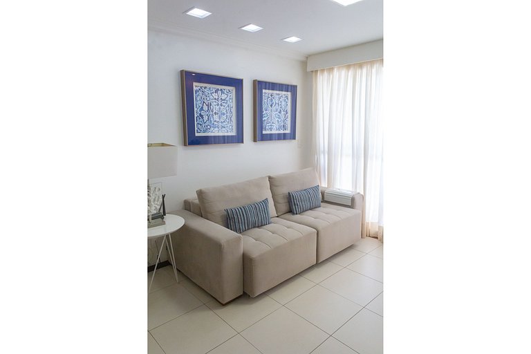 Seafront Apartment | Comfort and Charm | Beachfront | Barra