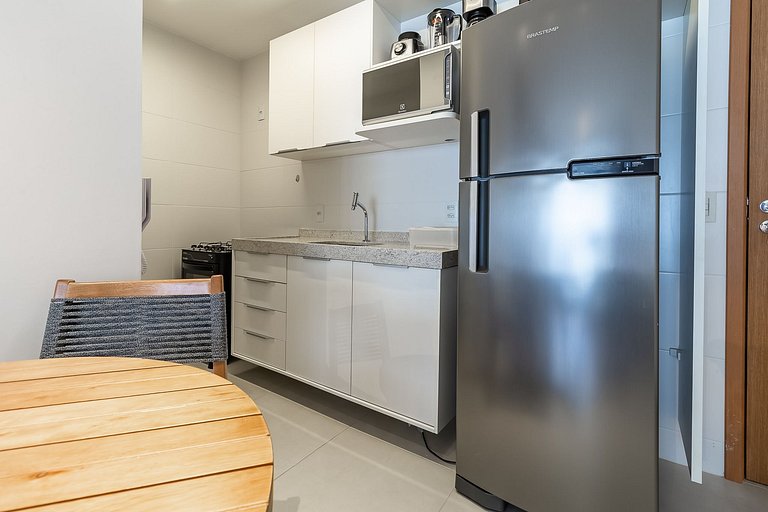 2-Suite Apartment | Gourmet Balcony | Air-Conditioned | San