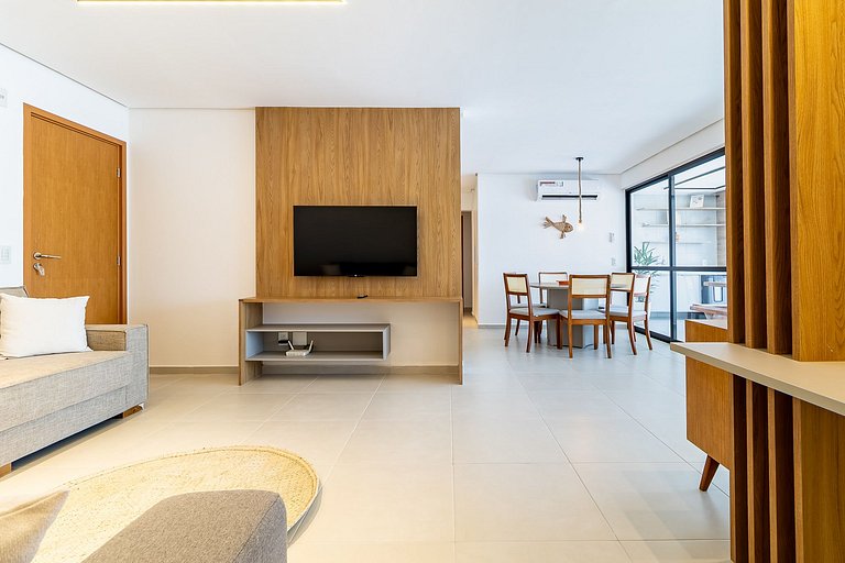 4-Suite Apartment | Spacious | Gourmet Balcony | San Martin