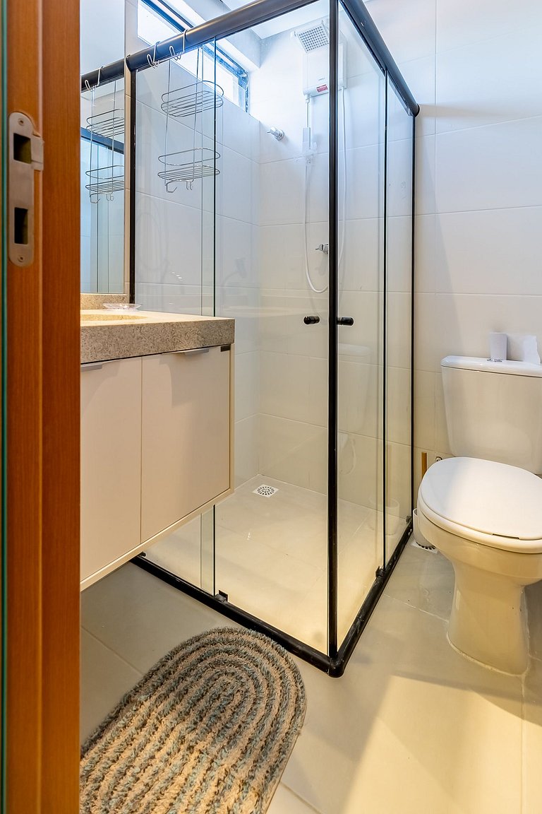 4-Suite Apartment | Spacious | Gourmet Balcony | San Martin