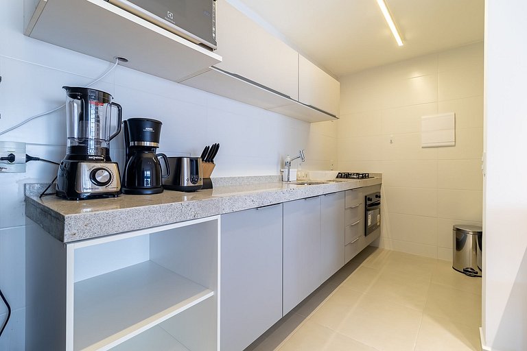 4-Suite Apartment | Spacious | Gourmet Balcony | San Martin