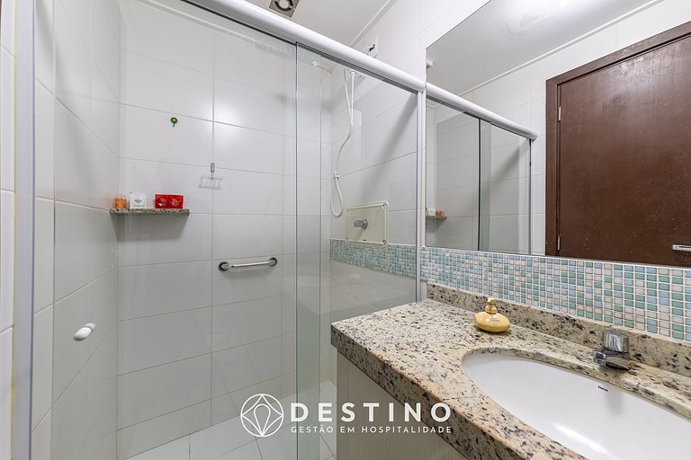 Beachfront Apartment with Resort Amenities, Barra Bali | Des