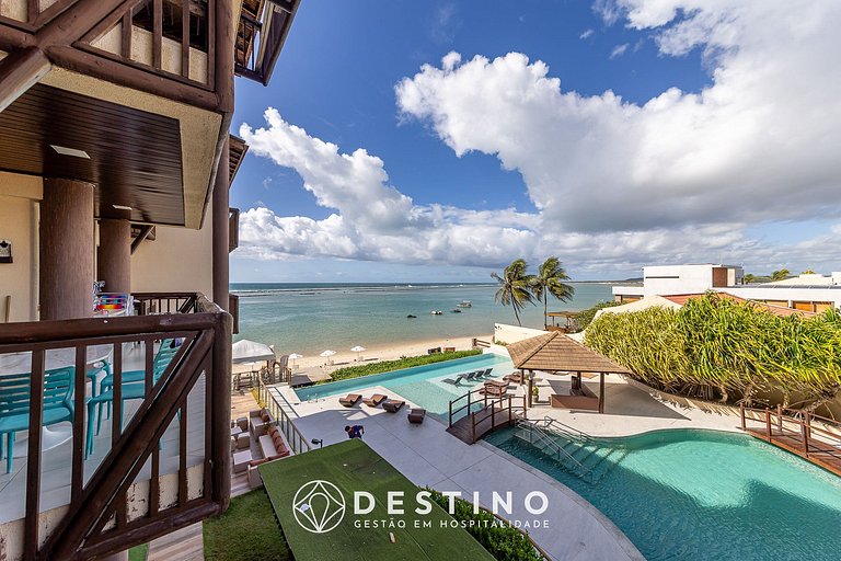 Pé na Areia, Vista Mar e Piscina Infinita em Barra | Destino