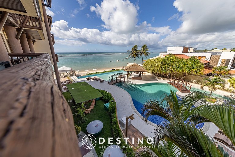Pé na Areia, Vista Mar e Piscina Infinita em Barra | Destino