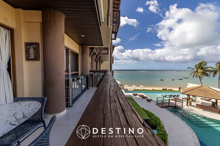 Pé na Areia, Vista Mar e Piscina Infinita em Barra | Destino