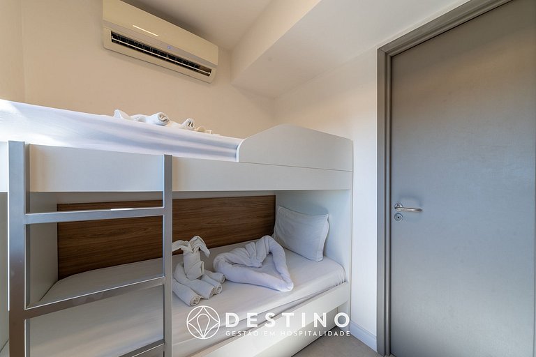 Cobertura Beira-Mar no Barra Bali | 4 Quartos, Varanda Gourm