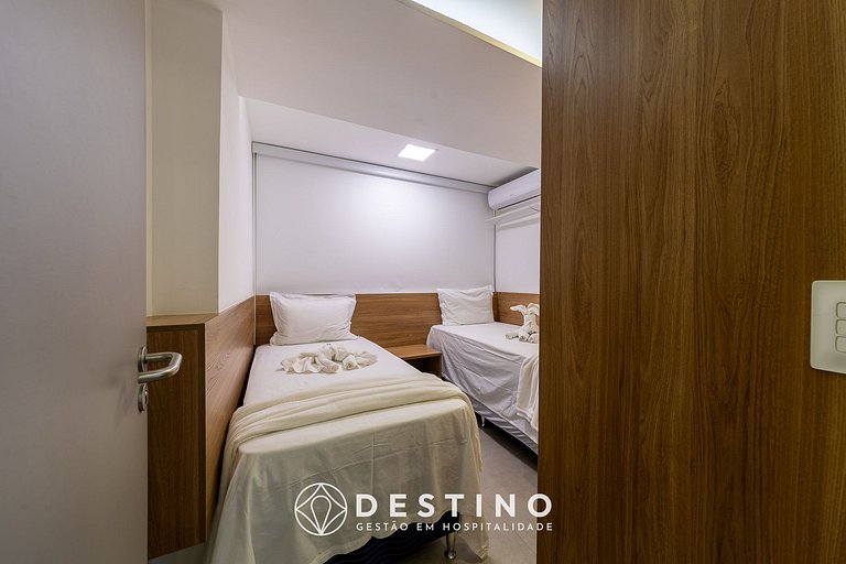 Seafront Penthouse | 4 Bedrooms | Gourmet Balcony and BBQ |