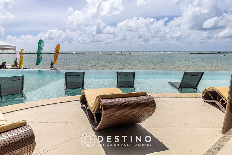 Cobertura Beira-Mar no Barra Bali | 4 Quartos, Varanda Gourm
