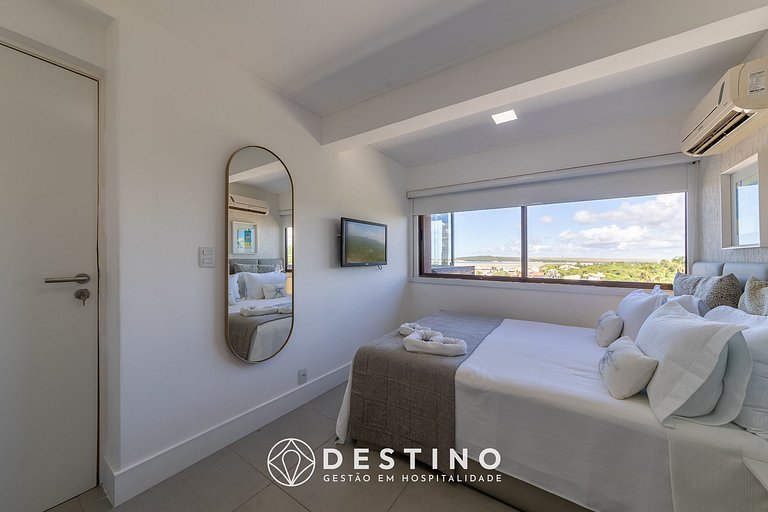 Cobertura Pé na Areia | Vista Deslumbrante | Luxo | Barra Ba