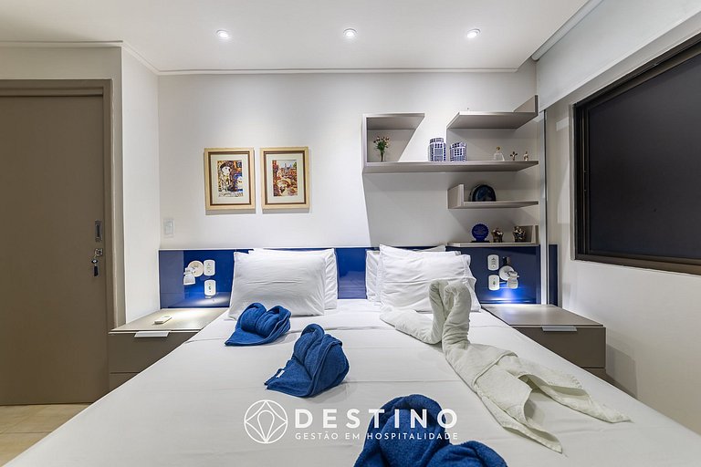 Ground Floor Apartment | 4 Bedrooms | Up to 12 Guests | Barr