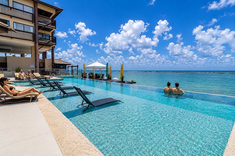 Barra Bali à Beira-Mar, Piscina, Praia e 4 Quartos | Até 12
