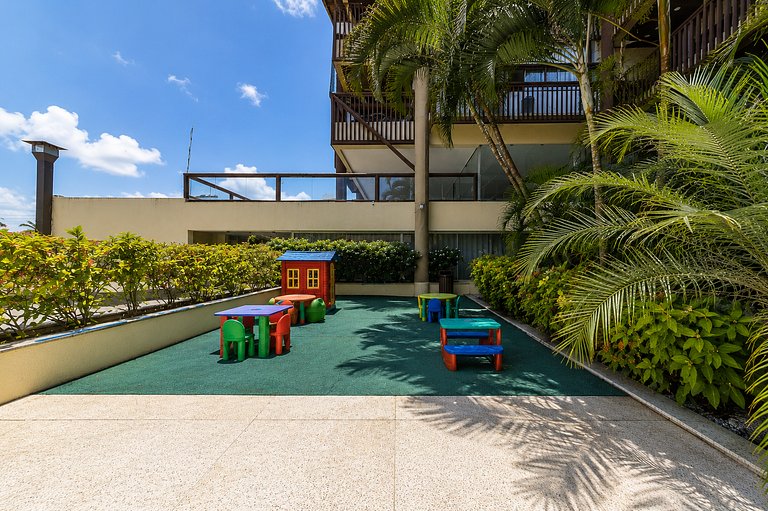 Barra Bali à Beira-Mar, Piscina, Praia e 4 Quartos | Até 12