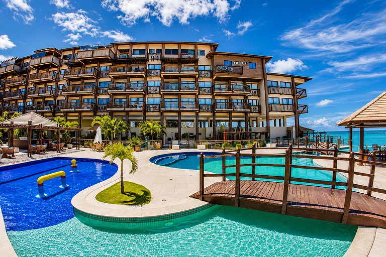 Cobertura com Piscina Privativa | Pé na Areia | Vista Mar |