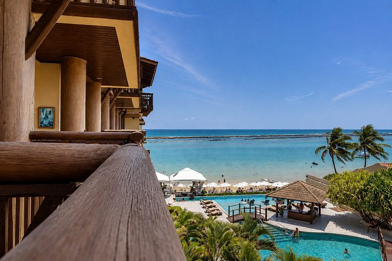 Pé na Areia, Piscina Infinita e Sauna em Barra | Barra Bali