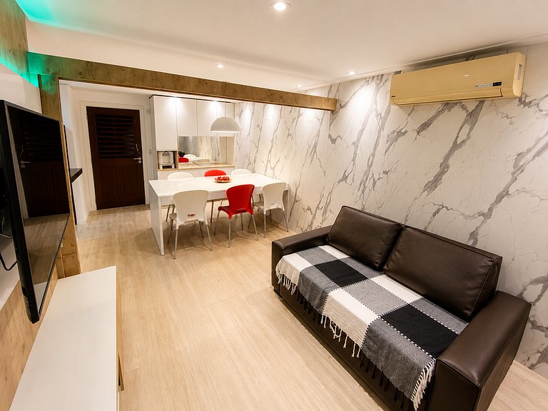 Apartamento frente al mar, piscina infinita, jacuzzi en BSM