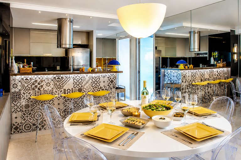 Penthouse with Private Pool | Beachfront | Ocean View | Barr